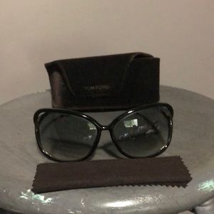 Tom Ford Raquel sunglasses